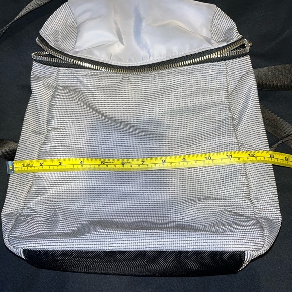 Athleta light gray backpack - Picture 13 of 14